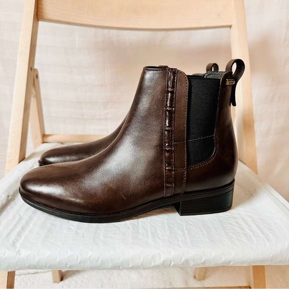 Rockport Larkyn Chelsea Booties Brown Leather Waterproof Size 8.5M TruTech - Picture 2 of 13